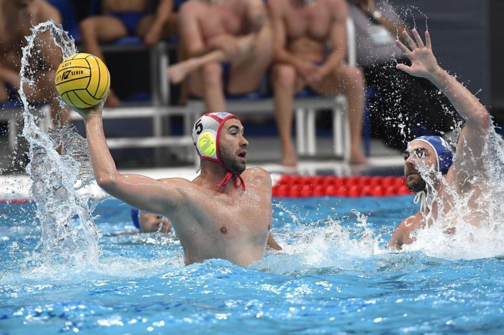 SRBI PODBACILI, VUJAS BEZ TROFEJA: Pro Reko pao u finalu, Olimpijakos je novi šampion Evrope!