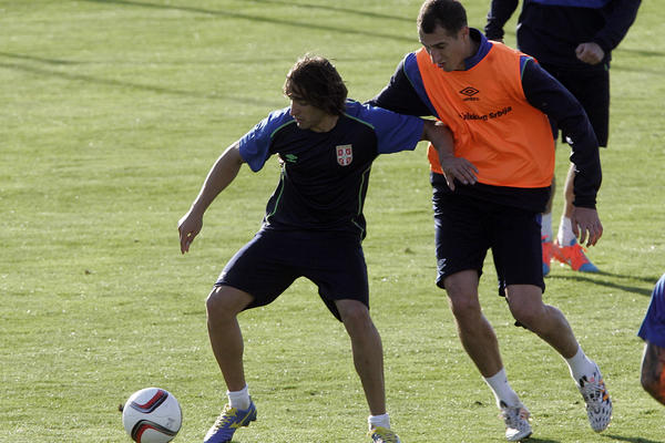 (NE)MOGUĆA MISIJA: Partizan kreće u napad na bivšeg igrača! (FOTO) (VIDEO)