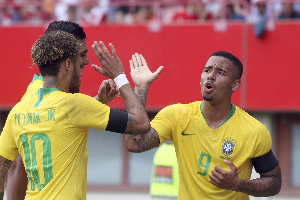 POD OVIM TIMOM ZEMLJA SE TRESE! Tite već zna startnih 11 za meč protiv Srbije! (FOTO)