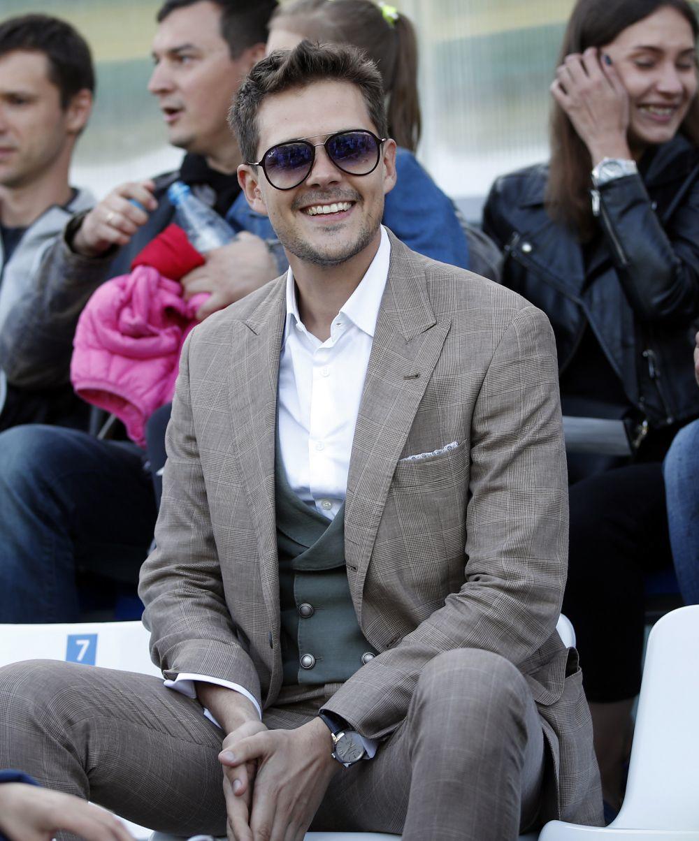 I Miloš Biković, popularni glumac u Rusiji i Srbiji, došao je da pozdravi reprezentativce Srbije  