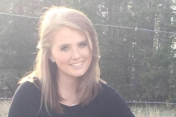 OTAC JOJ JE UMRO PRE PET GODINA: Za rođendan joj je iznenada stigao POKLON koji je ganuo do SUZA! (FOTO)