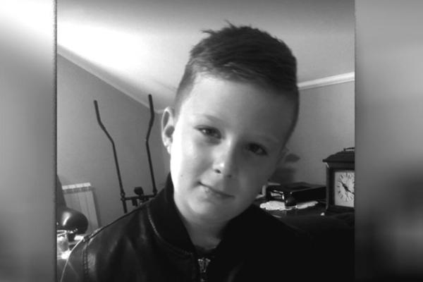 OVO JE MALI ALEKSA (10) KOJI JE POGINUO NA REKREATIVNOJ! Danas je trebalo da se vrate kući, A ONDA JE NALETELA TOJOTA SMRTI (FOTO)