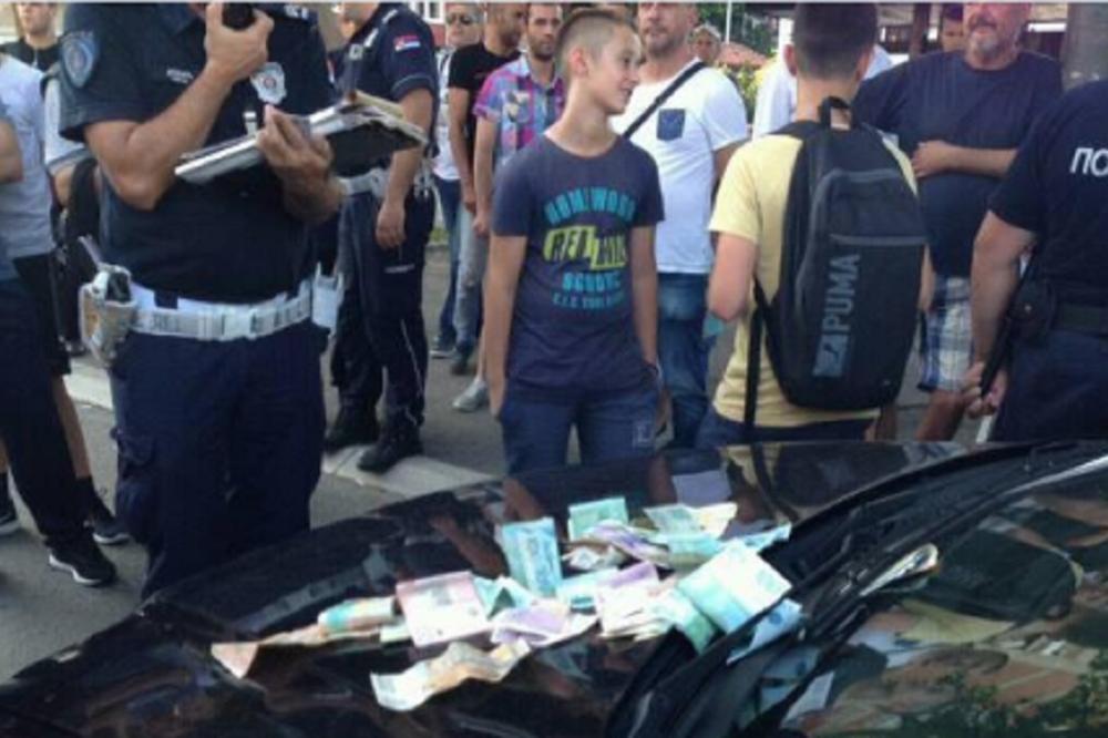 OVI KLINCI SU PRAVI CAREVI: Policajci su pisali kazne pogrešno parkiranim, a onda su ONI URADILI NEŠTO ŠTO ĆE SE DUGO PREPRIČAVATI (FOTO)