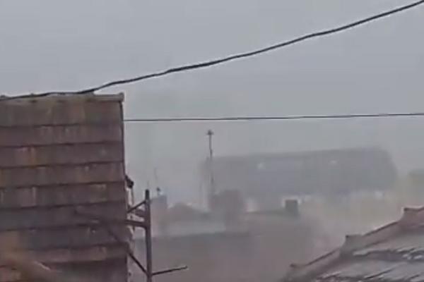 Grad veličine lešnika opustošio Priboj! LILO JE KAO IZ KABLA, evo šta je nevreme ostalo za sobom (VIDEO)