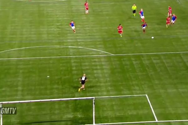 PIKSI PODSETIO NA STARE DANE! Majstorija Dragana Stojkovića na utakmici pred početak Mundijala! (VIDEO)