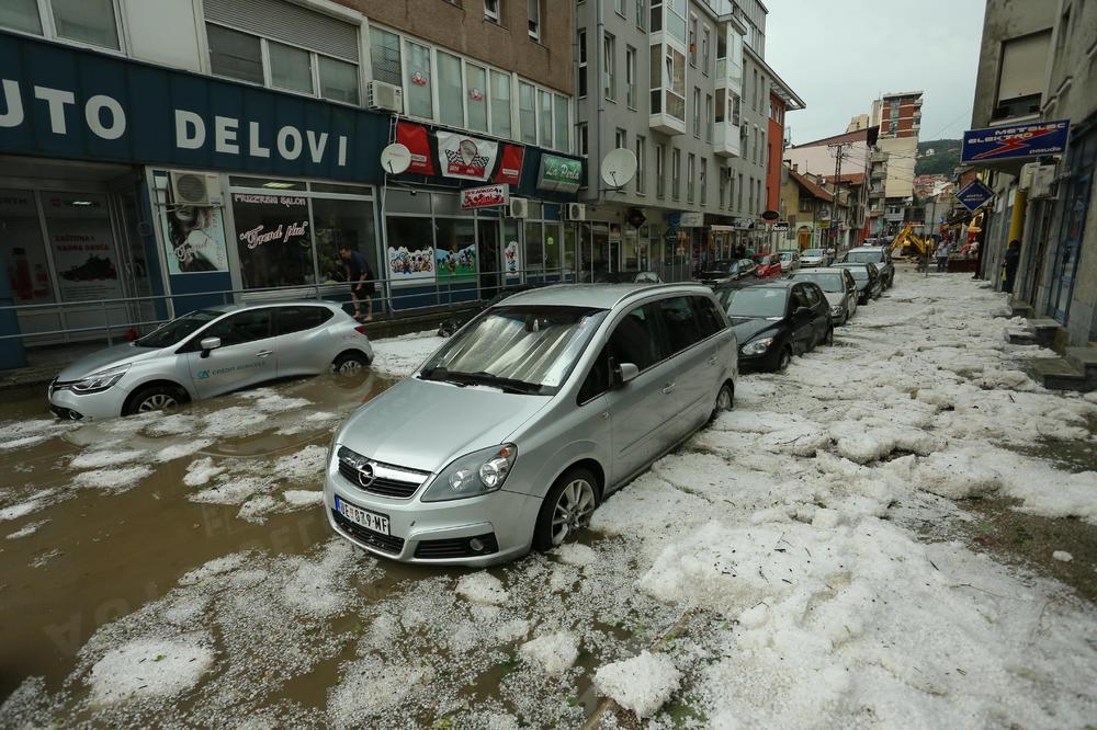 PRETI NAM VELIKA OPASNOST! Meteorolog otkriva: Nad Srbijom formirane SUPERĆELIJSKE OLUJE, moguće su ljudske žrtve! (VIDEO)