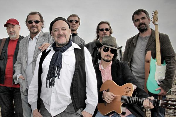 UMRO ČUVENI GITARISTA: Obožavaoci grupe GALIJA u NEVERICI!