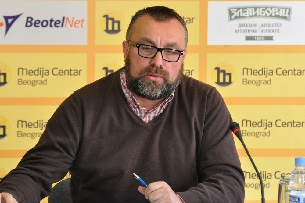 OVO SU SVE PRETNJE KOJE JE STEFAN CVETKOVIĆ PRIJAVIO! Na vozilu je zatekao poruku MRTAV!