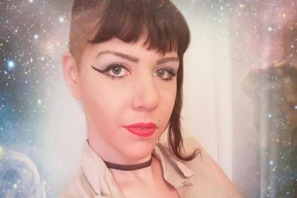 OVO JE DEVOJKA KOJA JE STRADALA KOD KRAGUJEVCA: Nikoleta (22) krenula sa dečkom na more pa poginula, vatrogasci sekli automobil da ih izvuku