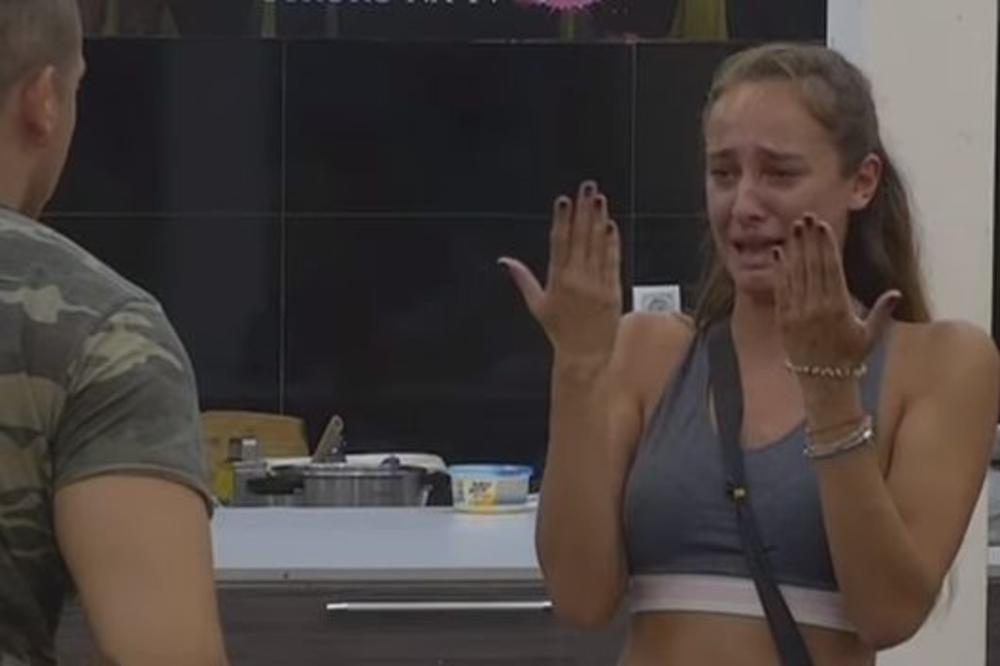 KAKO JE PUK'O LJUBAVNI TROUGAO! Luna je potpuno prsla zbog ovih reči, Sloba bez emocija, razočaran!