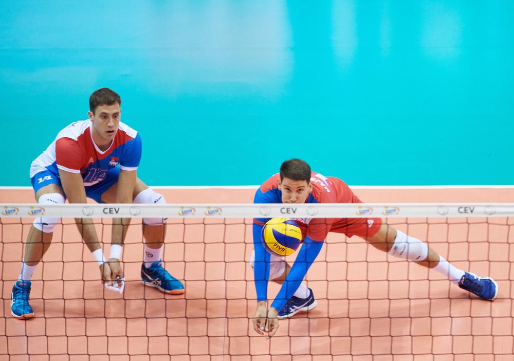 Srpski odbojkaši su zadržali šanse za plasman na zavšni turnir  