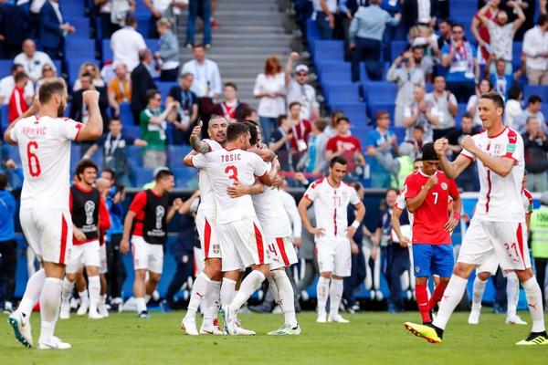 EVROPA SLAVI POBEDU: Platini, Čeferin, Arnautović i mnogi drugi čestitali pobedu Srbiji! (FOTO) (VIDEO)