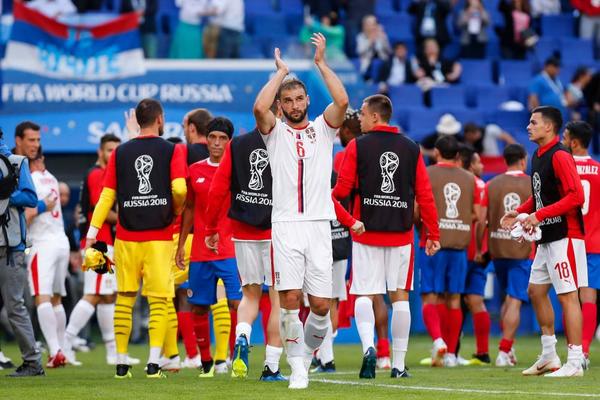 DOČEK ZA PAMĆENJE: Ludilo u srpskoj bazi na Mundijalu posle pobede nad Kostarikom! (VIDEO)