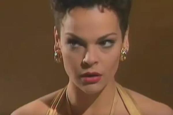 Kad se pojavila u SREĆNIM LJUDIMA očarala je svojom lepotom celu Jugoslaviju, a danas izgleda toliko dobro da zaslužuje naš dubok naklon (FOTO)