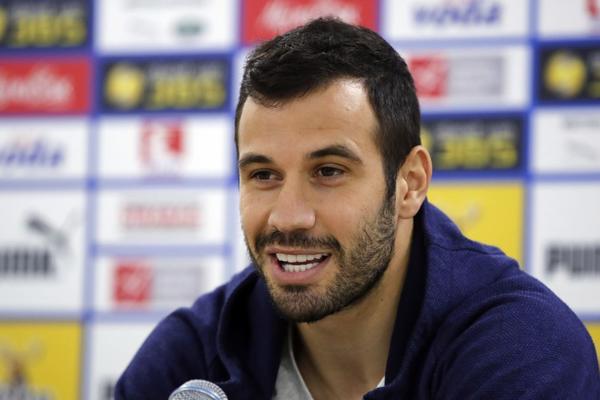 LUKA MILIVOJEVIĆ PRED TRANSFEROM KARIJERE: Sedmostruki prvak Evrope kupuje Srbina?
