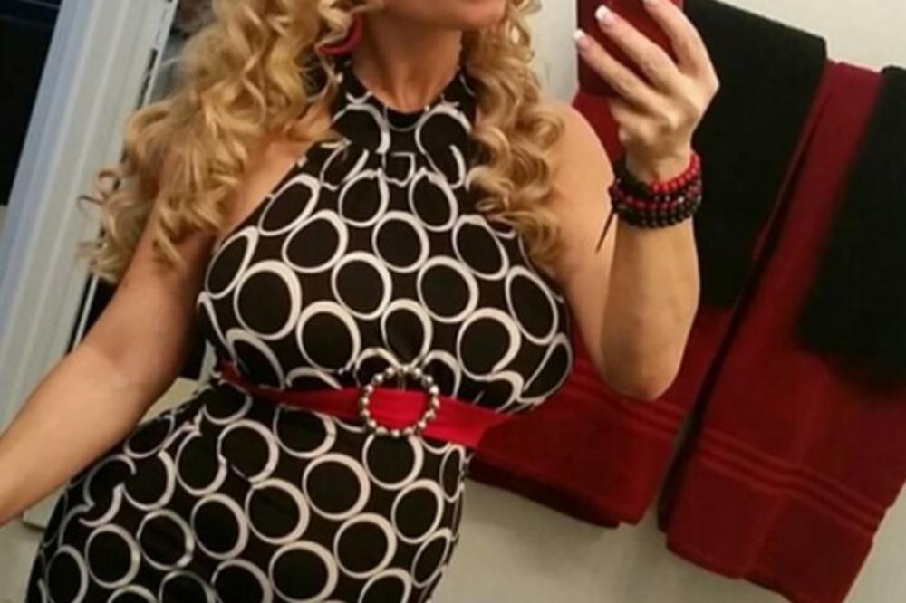 KOLINDA IMA DVOJNICU?! Ova RIJALITI ZVEZDA toliko liči na hrvatsku predsednicu da svi misle da su SESTRE! Nama su pljunute, šta vi mislite? (FOTO) (VIDEO)