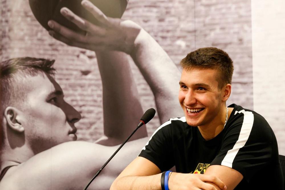 KAKAV CRNI OL-STAR, IGRA PARTIZAN: Bogdan Bogdanović skakao od sreće nakon pobede nad Zvezdom!