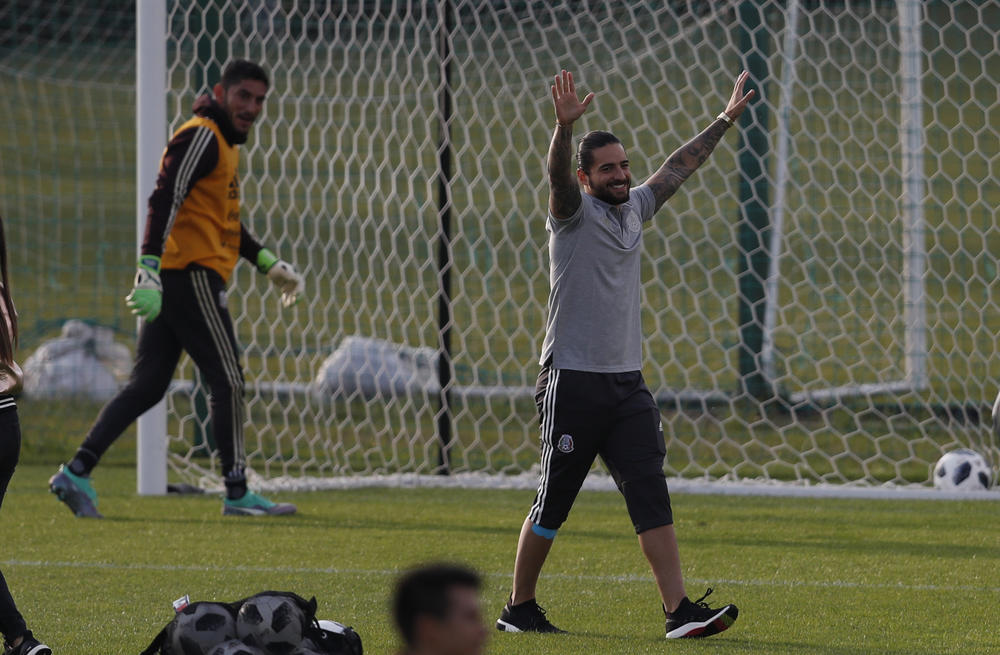 Maluma tvrdi da su mu novac i stvari nestale iz hotelske sobe  