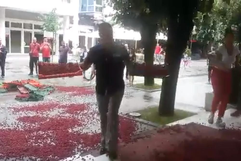 ZADOVOLJNI DOGOVOROM: Malinari odlažu PROTEST DO DALJEG!