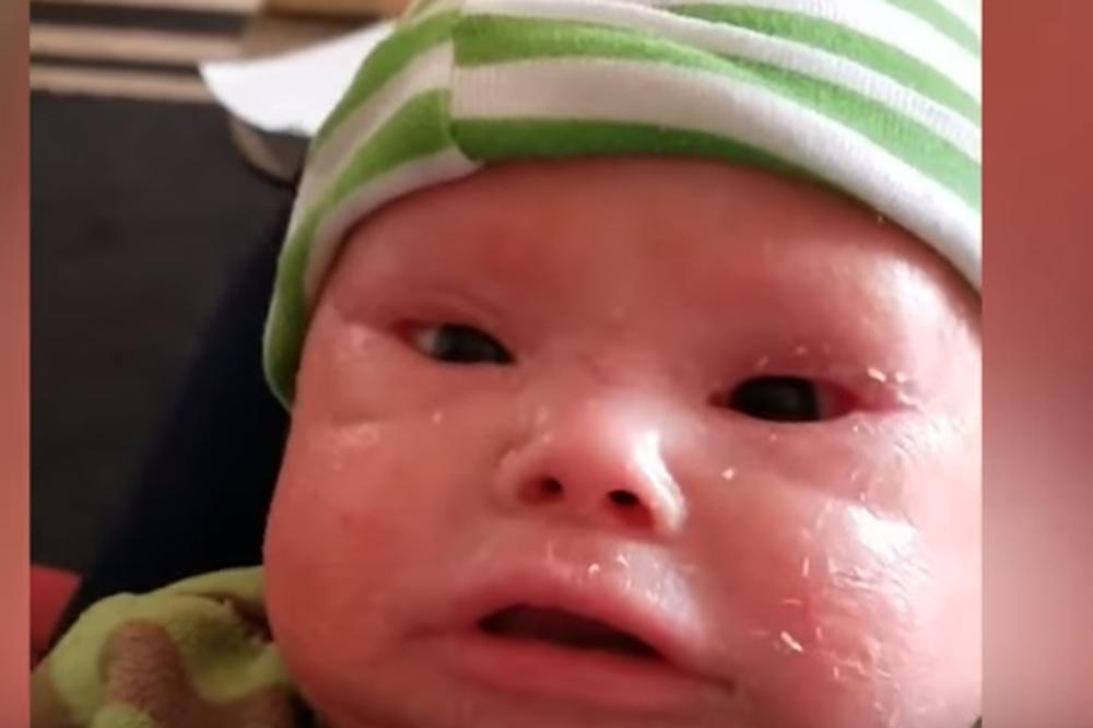 OVOG DEČAKA MAJKA DVA PUTA NEDELJNO KUPA U IZBELJIVAČU! Kada čujete razlog, sledićete se! (VIDEO)