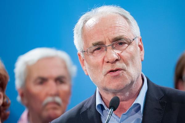 OVO ĆE UKOČITI PUT SRBIJE U EU: U poslednjih šest godina počinjeno 81 mafijaško ubistvo, samo nekoliko rešeno! (FOTO)