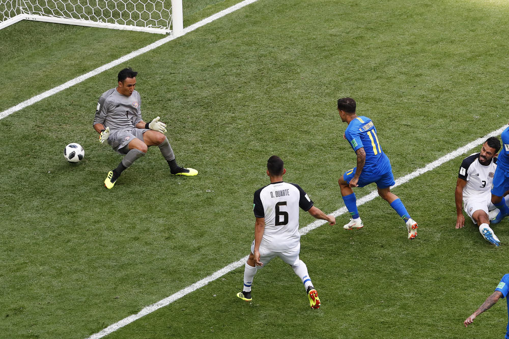 OGLASILI SE SPASIOCI BRAZILA: Kutinjo o mentalnoj snazi, Nejmar o navijačima papagajima!