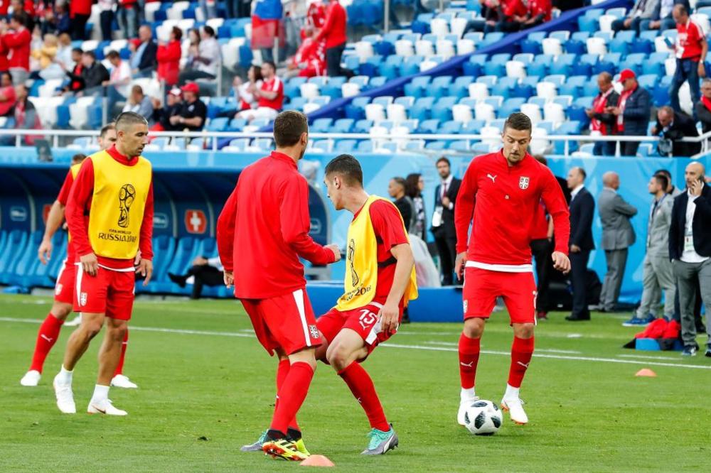 REČI KOJE ODZVANJAJU SRBIJOM: Kad nauče da čitaju i pišu postaće fudbaleri! (FOTO) (VIDEO)