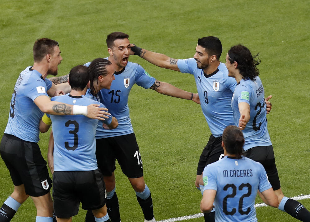 Fudbaleri Urugvaja slave pobedu i prvo mesto u grupi A  