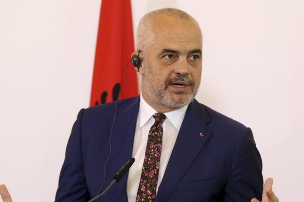 OVAKAV STAV JE DESTRUKTIVAN I OPASAN: Zavladao POLITIČKI HAOS u Albaniji zbog Rame! Umešani i političari sa Kosova!