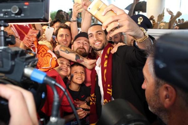 OTIŠAO RAĐA, STIGAO JE ON: Pastore pojačao Vučicu! (FOTO)