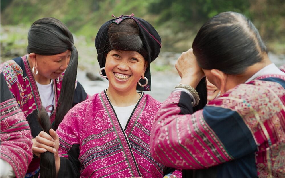 Topla voda popijena odmah po buđenju stimuliše creva na pravilno funkcionisanje ujutru