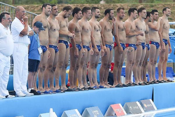 POČELO JE ONO U ČEMU SMO NAJBOLJI! Srbija pobedom počela pohod na evropski vaterpolo presto!