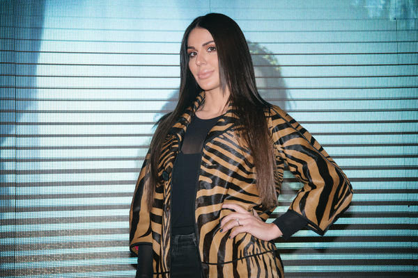 Marina Visković danas je jedna od NAJPOPULARNIJIH pevačica, a početak njene karijere obeležila je jedna TUŽNA PRIČA!