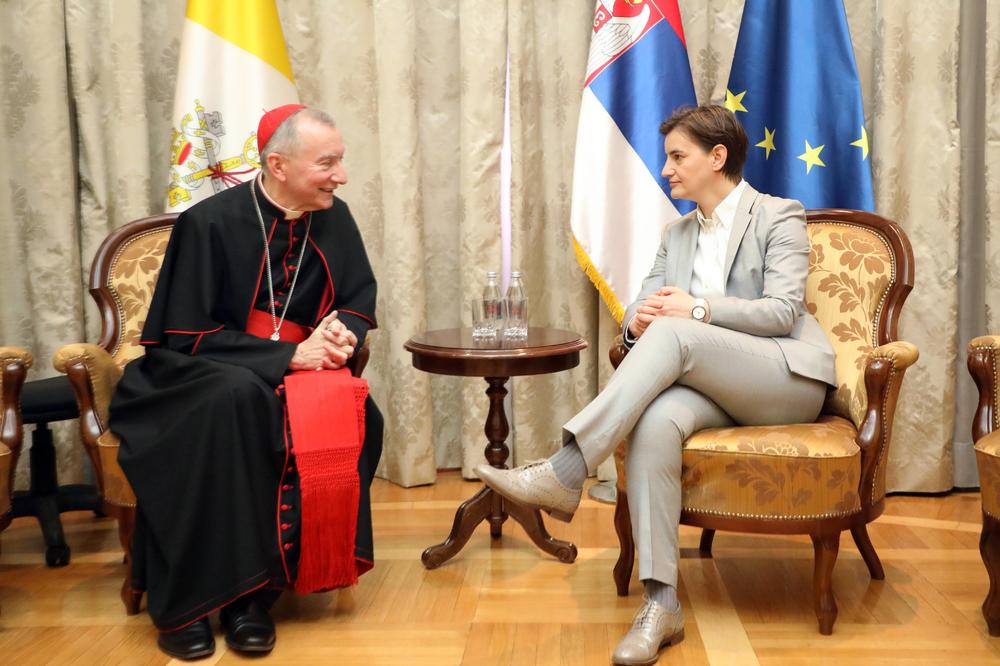 ANA BRNABIĆ SA KARDINALOM PAROLINOM: Vatikanu je važno očuvanje kulturnog nasleđa na KiM!