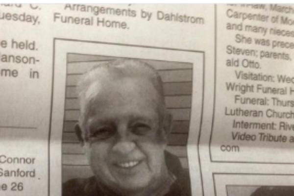 OVA ČITULJA JE SRAMOTA ZA CEO SVET! Ćerka je svom ocu posvetila samo OVE DVE REČI kada je preminuo (FOTO)