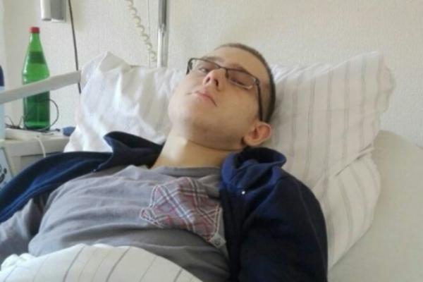 STEFANU SE VRATILA LEUKEMIJA: Život mu je postao noćna mora, a mislio je da je samo PREHLAĐEN. NE MOŽE SAM