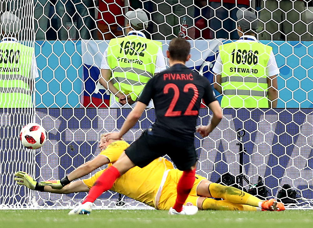 I Kasper Šmajhel je bio fantastičan, i on je ukupno odbranio 3 penala  