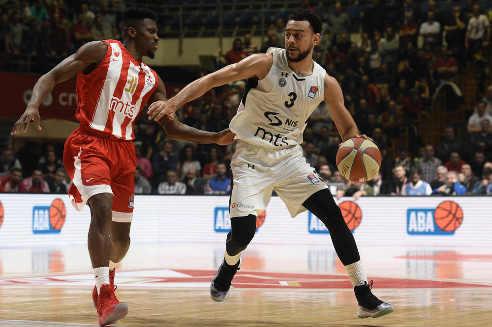 NAVIJAČI ĆE DA BESNE: Vilijams-Gos kao Kori Volden!