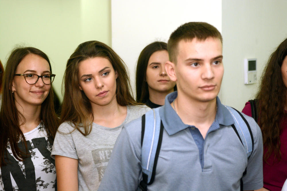 TINEJDŽERI IZ YOUTHVIBES U POSETI ESPRESU   