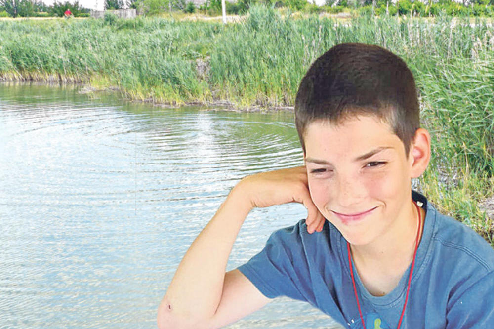 Mali Miodrag (13) se UDAVIO u jezeru BRATU PRED OČIMA, a policija je sada uhapsila NJIH DVOJICU! DO TRAGEDIJE NIJE MORALO DA DOĐE!