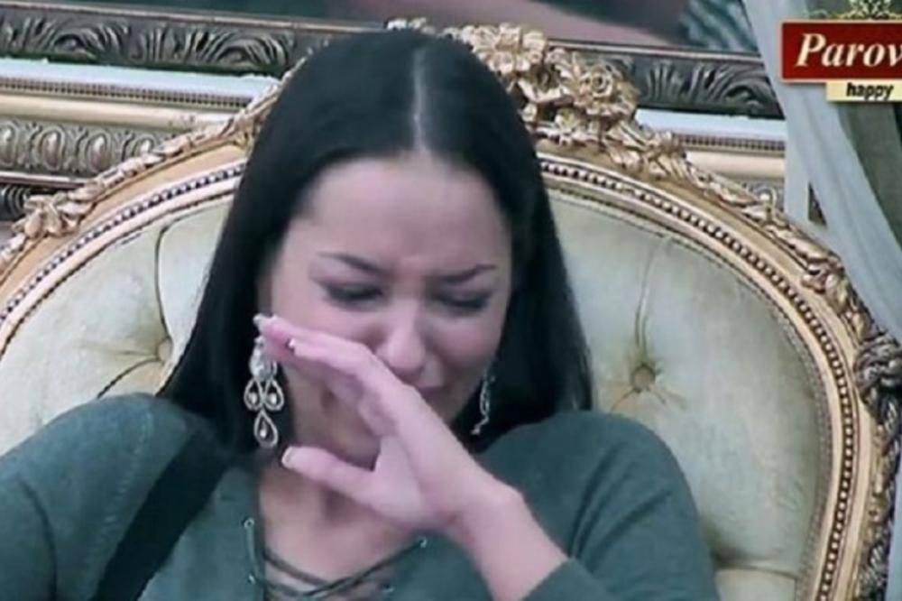 ZLOSTAVLJAO ME JE I PRE RIJALITIJA: Učesnica koju je sinoć BRUTALNO PRETUKAO dečko, iznela JEZIV DETALJ u javnost!