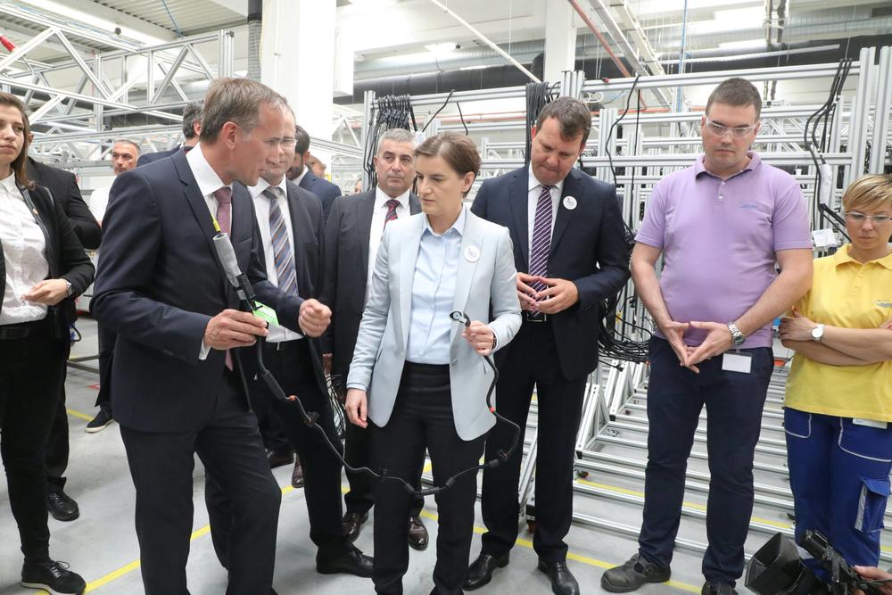  Ana Brnabic posetila je proizvodni pogon nemacke kompanije 'Norma grupa