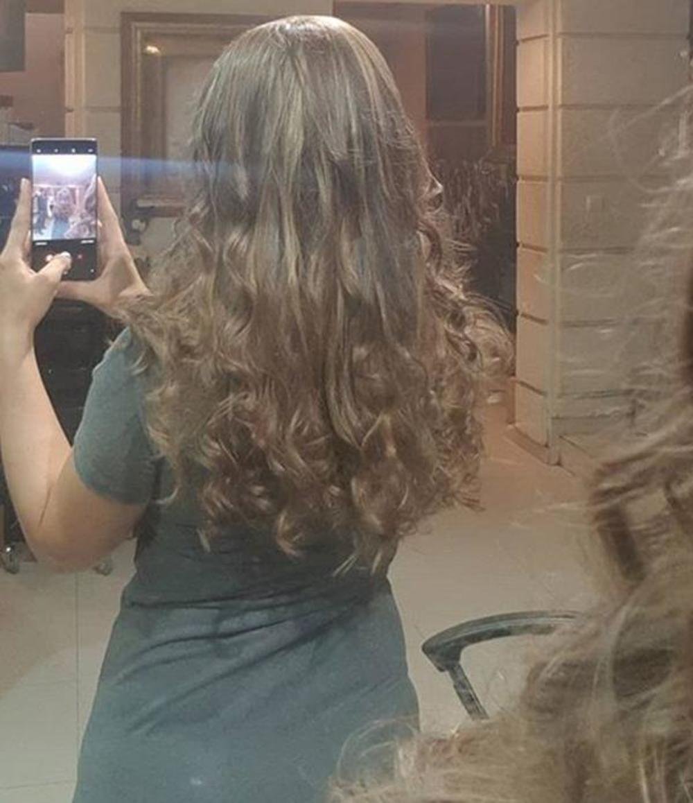 Cuca je svoju dugu kosu znatno skratila  