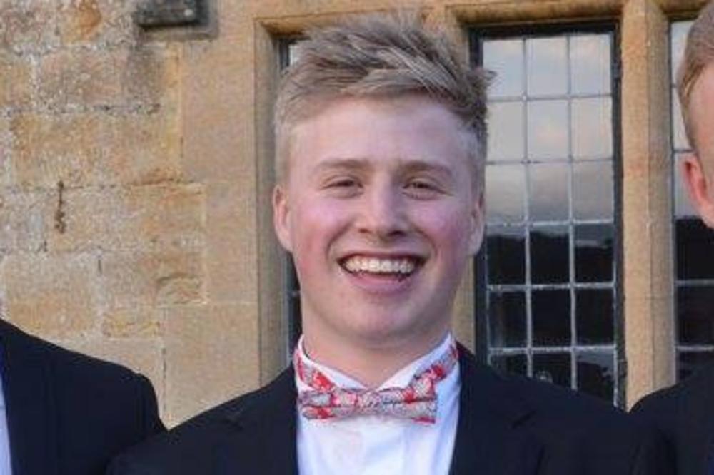 STUDENT MEDICINE SE UBIO ZBOG WHATSAPP PORUKE! Nije mogao da izdrži SRAMOTU I OSUDE, pa se odlučio za najgore...