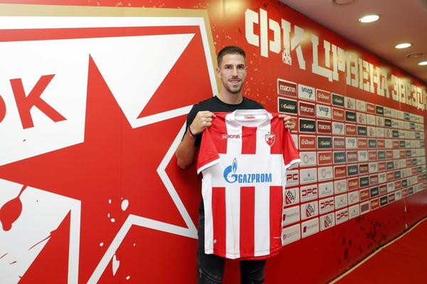 POLA TRIBINE JE MOJA RODBINA: Miloš Degenek ostvario san koji imaju svi Srbi rodom iz Knina! (FOTO)