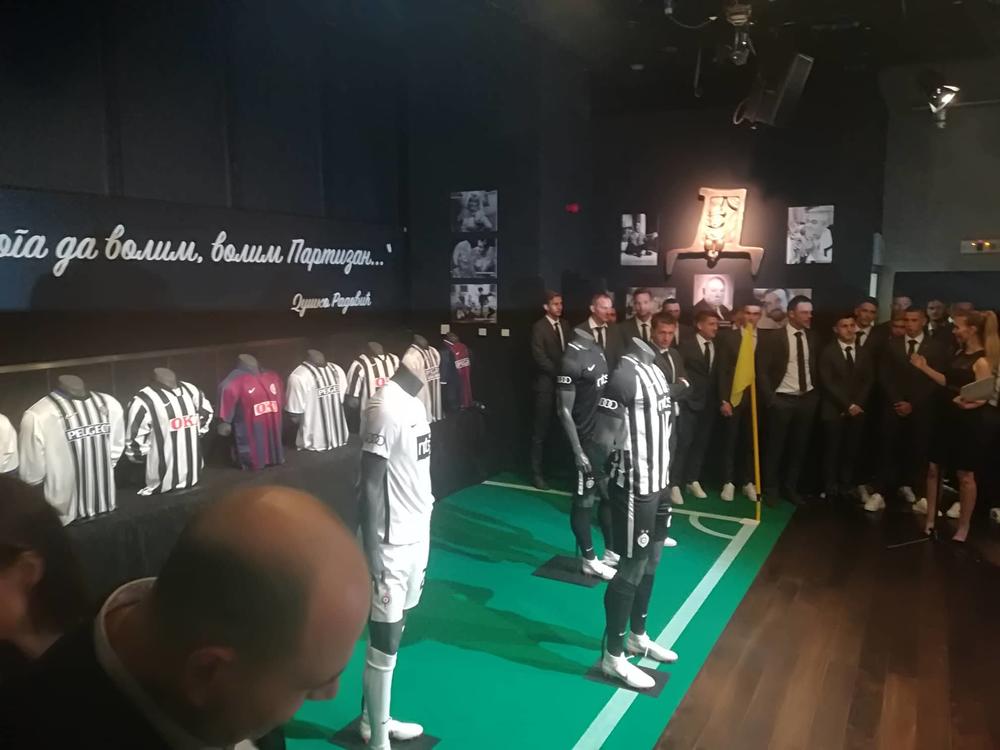 Dresovi za novu sezonu  