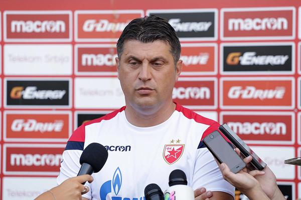VLADAN MILOJEVIĆ DAO NOVINARIMA NASLOV PRED SPARTAK: Trener Zvezde je rekao da ovu njegovu poruku moraju svi da čuju!