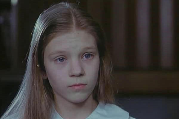 BILA JE TEŠKO OBOLELA DEVOJČICA! Unuka Bate Živojinovića je sada potpuno DRUGAČIJA od onoga kako je Srbija pamti, a svi ste PLAKALI zbog nje