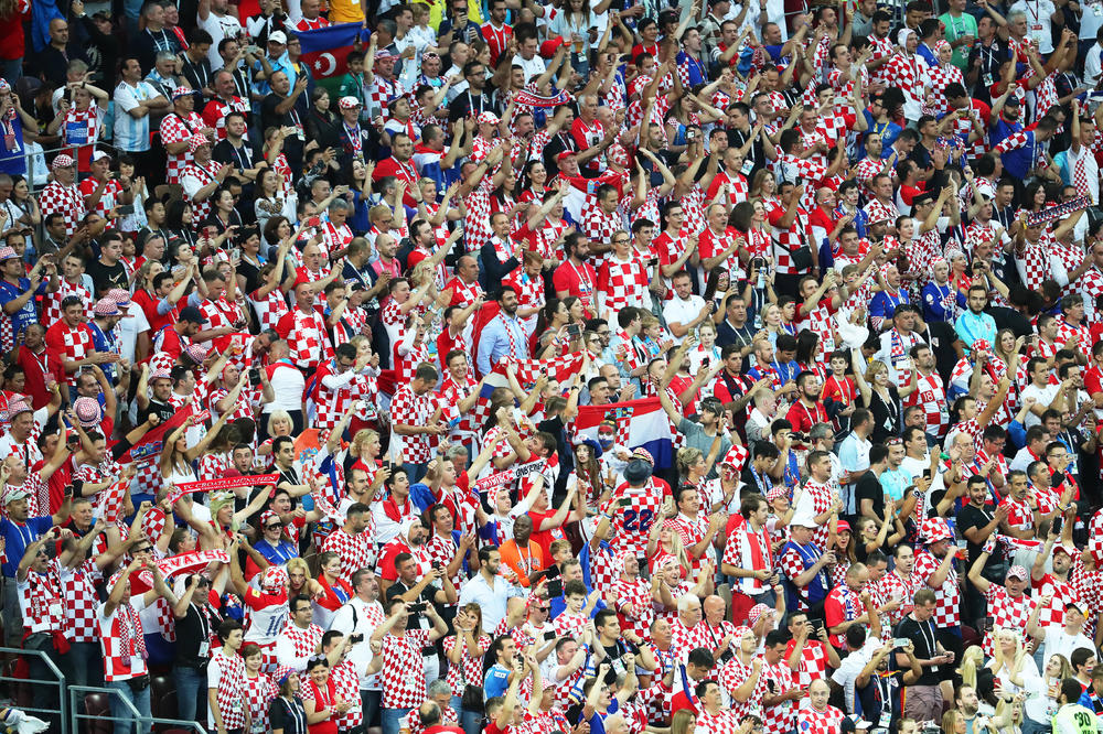 ENGLEZI PLAČU, HRVATI U EKSTAZI! Evo kako su mediji u ove dve zemlje propratili prolazak Vatrenih u finale SP! (FOTO)