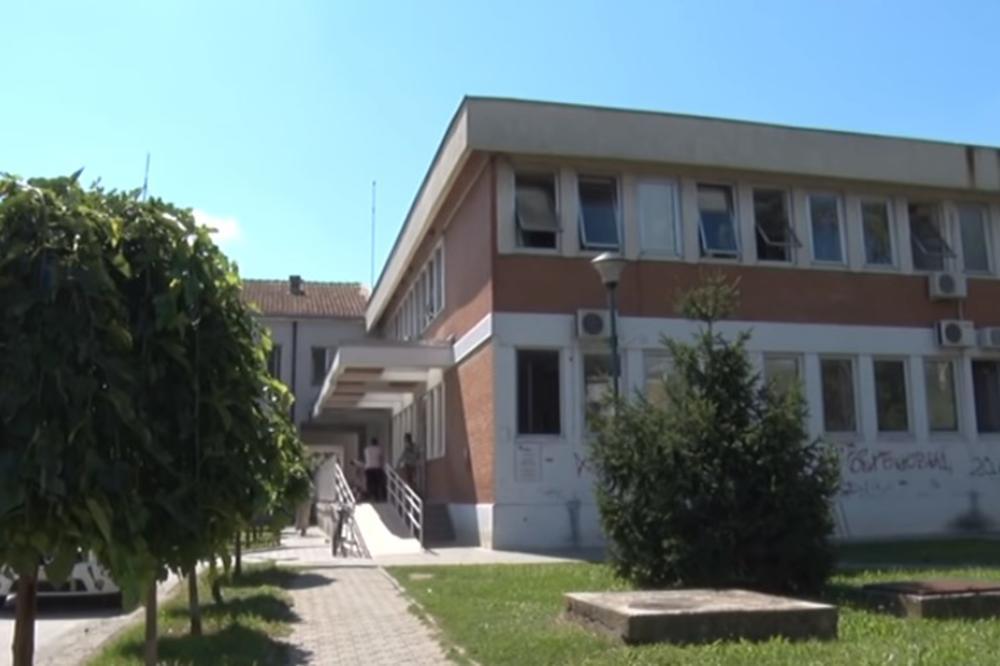 AMERIČKI VIRUS U OBRENOVAČKOM VRTIĆU: Zaraženo više od 50 mališana, a sve počinje povišenom temperaturom i osipom (VIDEO)